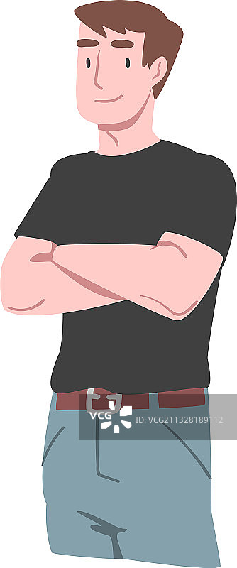 站立的年轻微笑男子，双臂交叉图片素材