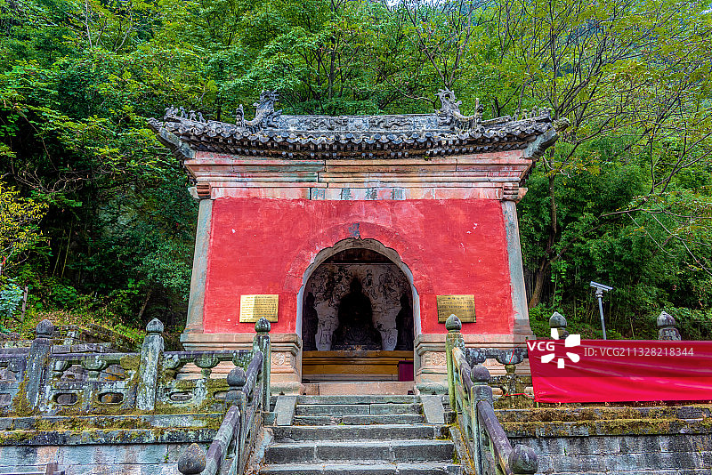 中国湖北十堰武当山榔梅祠图片素材