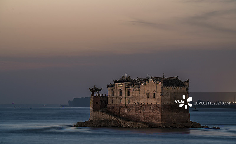 长江龙蟠矶图片素材