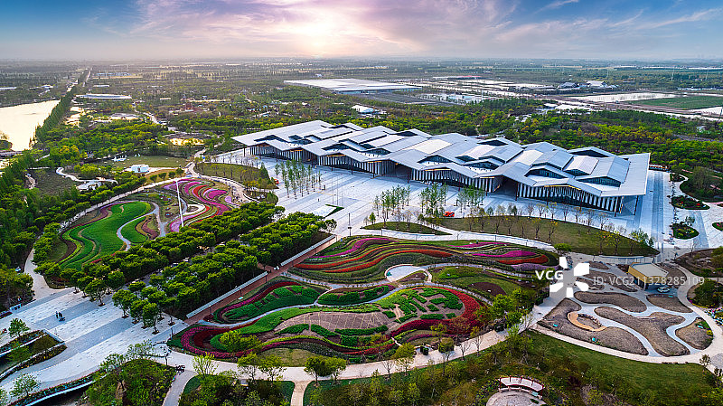 2021年上海崇明第十届中国花卉博览会(花博会）复兴馆航拍图片素材