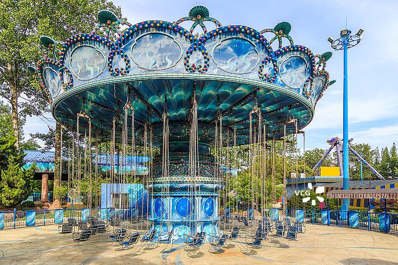 现代住宅区儿童游乐场图片素材