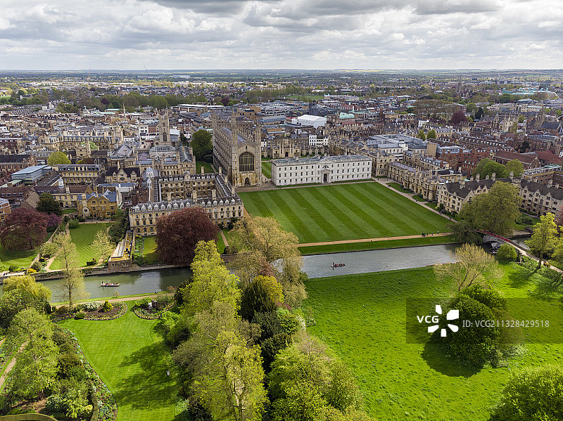 英国剑桥，航拍剑桥大学自然与校园风光图片素材