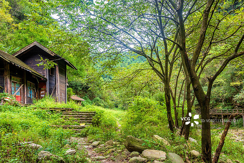 中国湖北十堰武当山逍遥谷图片素材