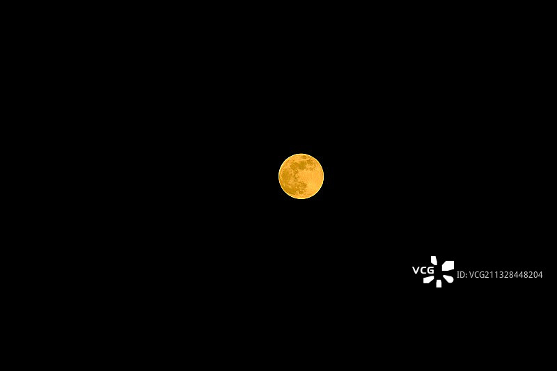 黄月亮图片素材
