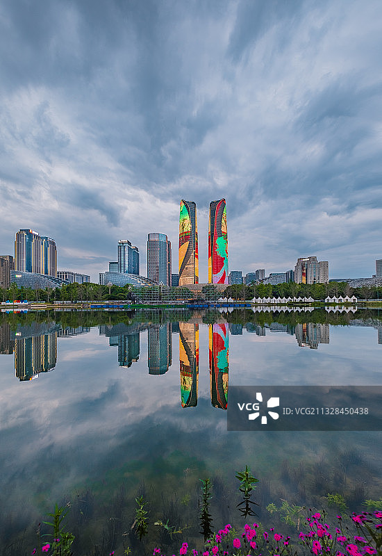 成都金融城地标建筑图片素材