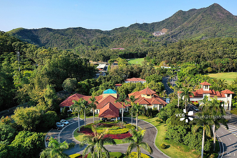 广东省东莞市长安镇莲花山郊野公园和长安高尔夫球乡村俱乐部航拍图片素材