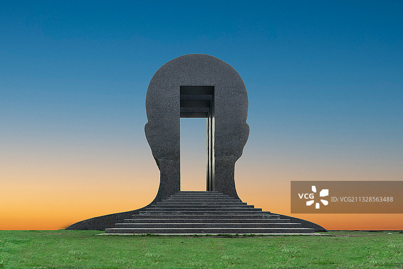 郑州雕塑公园，向着初升的太阳图片素材