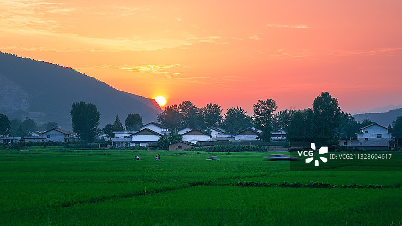 夕照乡村图片素材