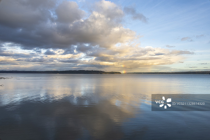 日落时分美国华盛顿州布里农海景图片素材