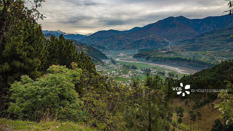 巴基斯坦巴拉科特山区风光图片素材