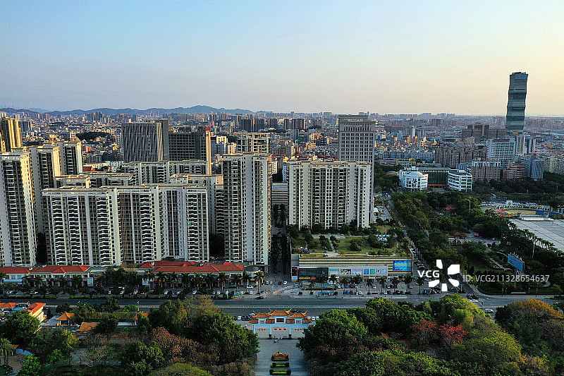广东省东莞市长安镇政府长安广场和长安公园航拍图片素材