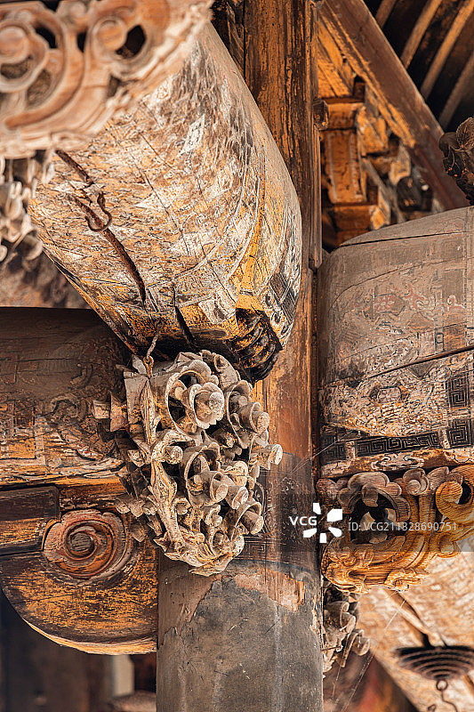 罗东舒祠 黄山 安徽黄山歙县呈坎古村罗东舒祠宝纶阁内精美的木雕彩绘古艺术景观图片素材