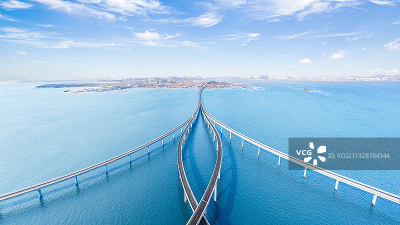 山东省青岛市胶州湾跨海大桥红岛枢纽立交航拍全景图图片素材