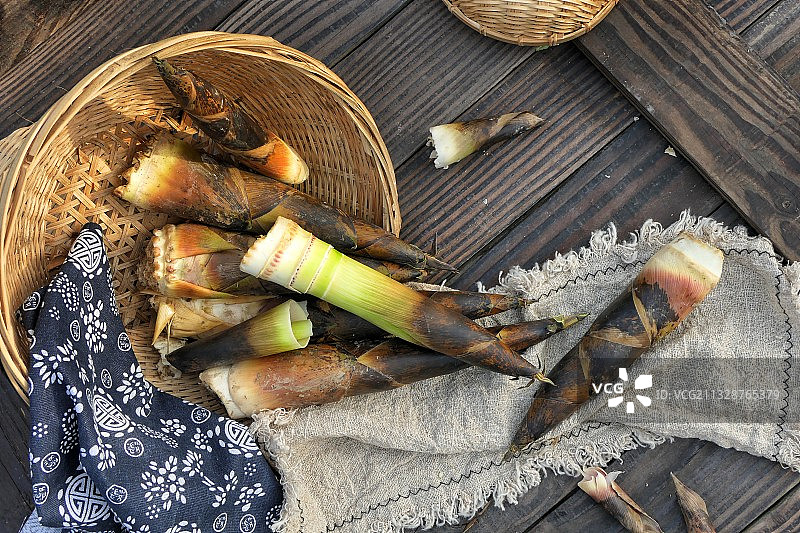 《春笋》图片素材