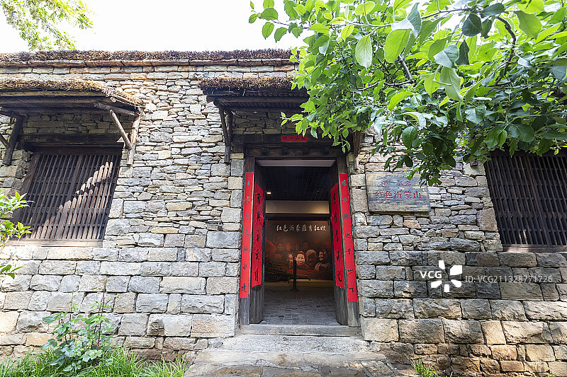 山东省临沂市沂南县沂蒙红嫂纪念馆第一展室：红色沂蒙山图片素材