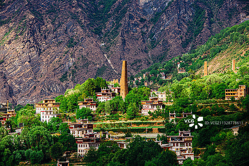 甘孜州·丹巴·中路藏寨图片素材