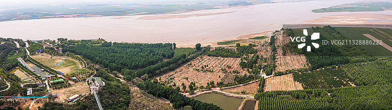 河南省郑州市荥阳市黄河滩地图片素材