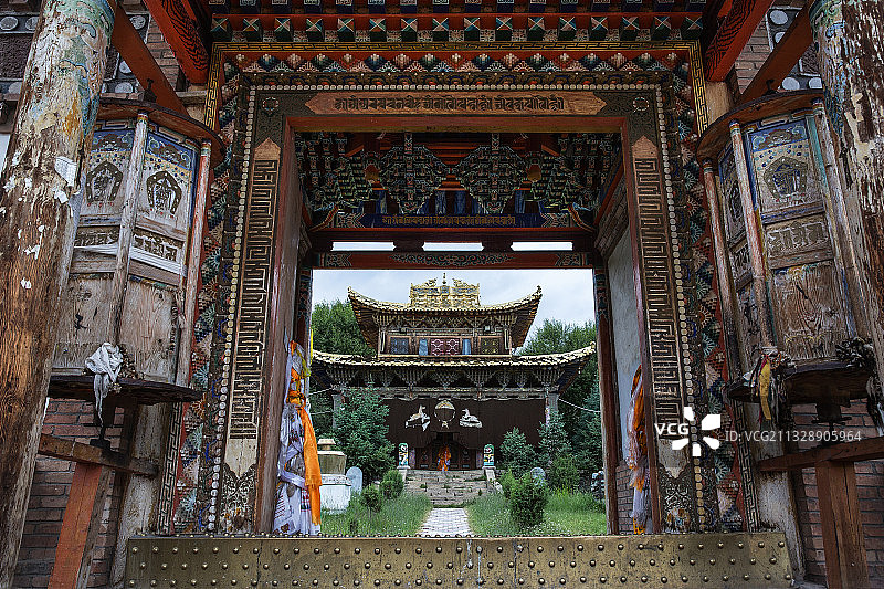 青海祁连县最大的格鲁派寺院：阿柔大寺图片素材