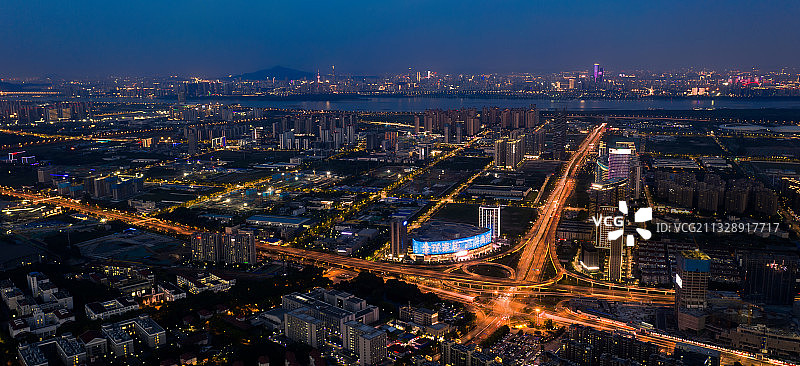 建设中的江北核心区夜景图片素材