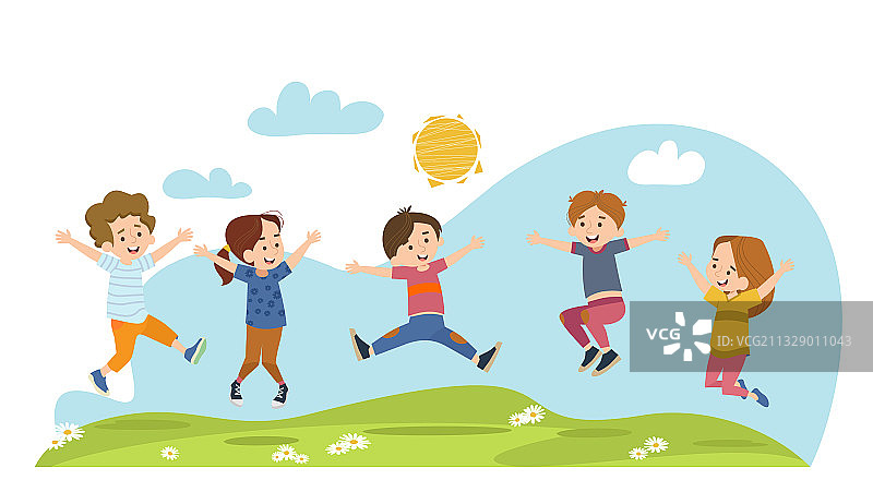快乐的孩子们在夏季草地上跳跃图片素材