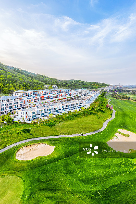 山东省威海市荣成石岛西南海高尔夫练习场航拍全景图图片素材