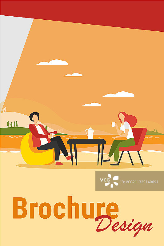 年轻情侣在湖边喝咖啡图片素材