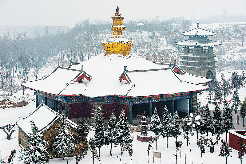 洞林寺雪景图片素材