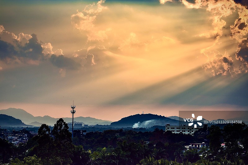 夕照湾岭图片素材