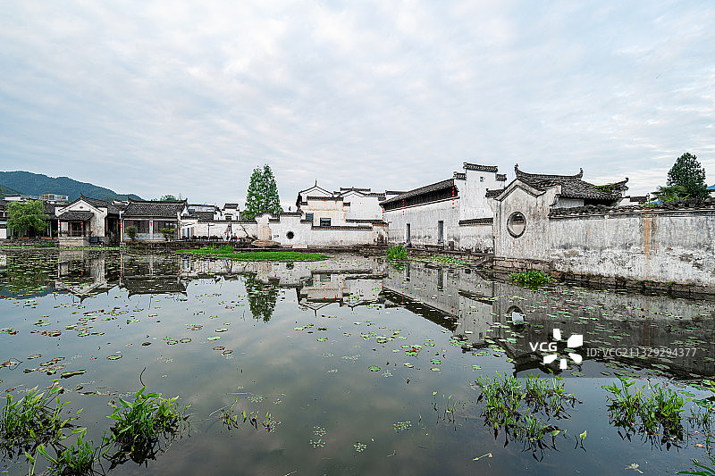 安徽黄山歙县呈坎古镇徽派古建筑景观图片素材