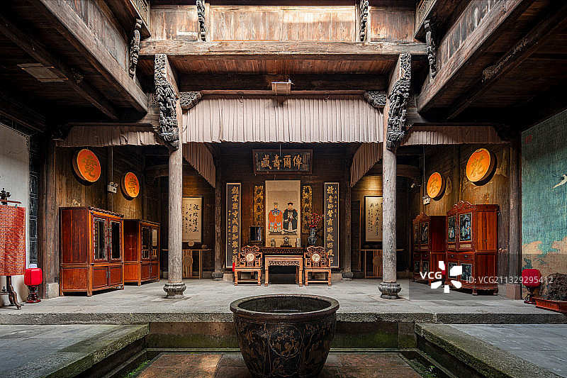 安徽黄山歙县呈坎古村徽派古建筑景观图片素材