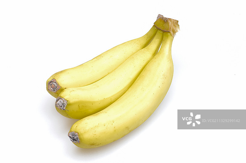 白色背景的有机新鲜水果香蕉图片素材