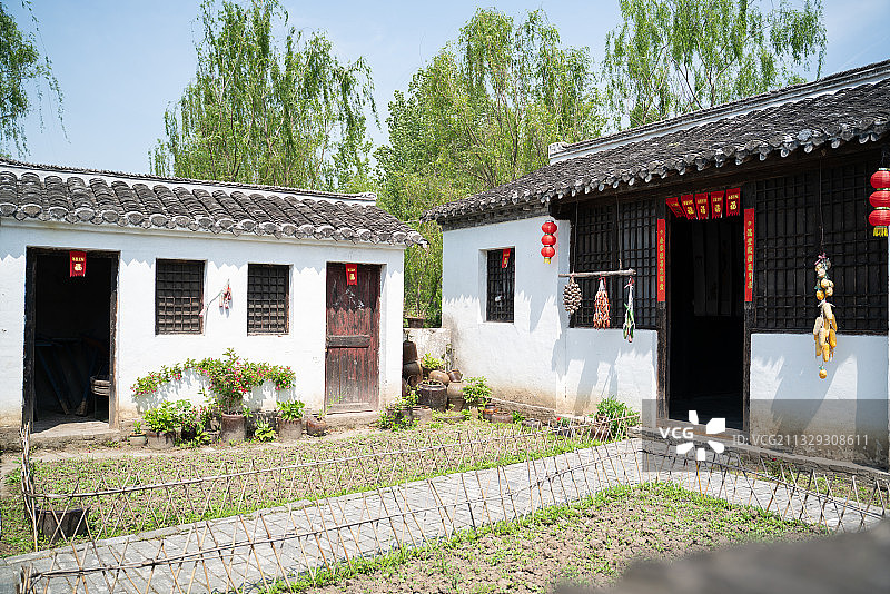 简朴的农村房屋图片素材