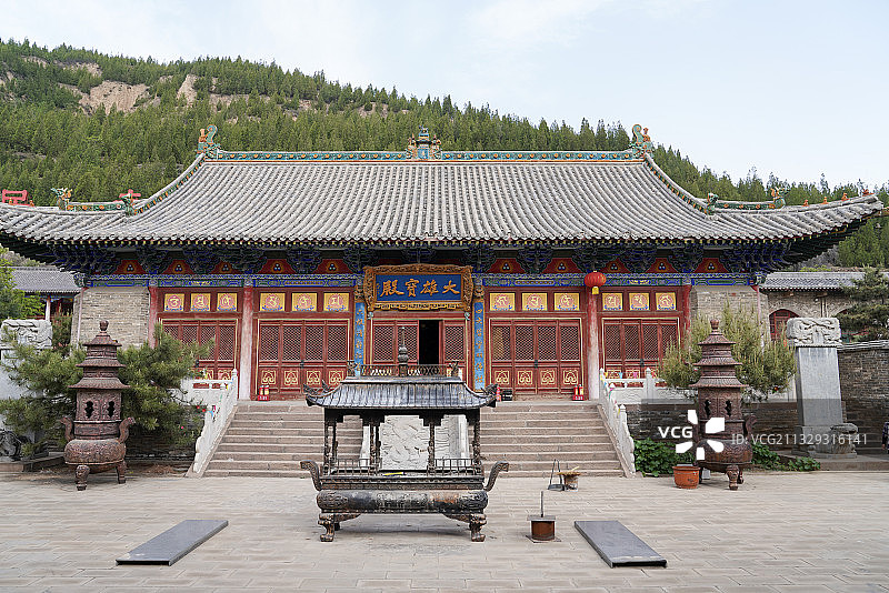 山西省 吕梁市 临县 义居寺 大雄宝殿图片素材