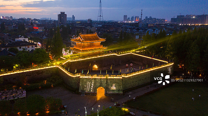 湖北荆州古城夜景图片素材