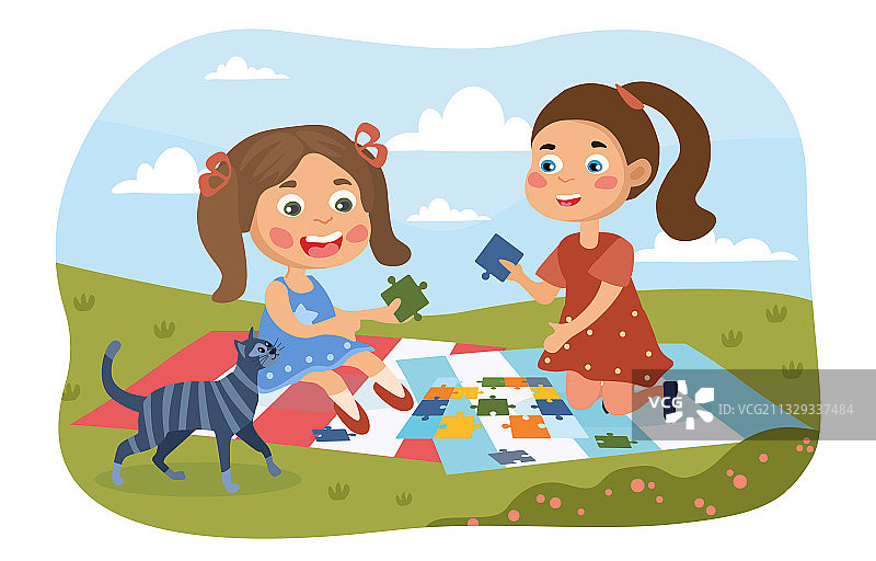 两个年轻女孩在玩拼图游戏图片素材