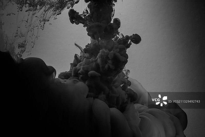 深色背景图片素材