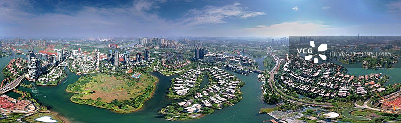 俯瞰四川成都天府新区麓湖的高级别墅区图片素材