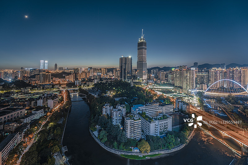 贵阳为中国大数据之都 ，这两年的发展也是飞速向前。图片素材