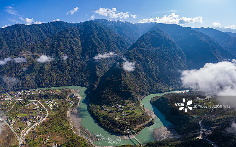 丙中洛，桃花岛图片素材