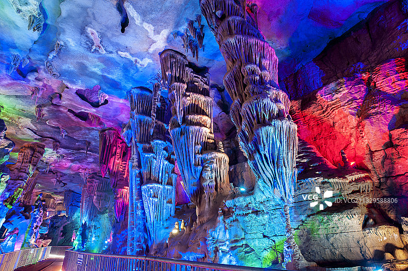 泰山地下大裂谷景区 泰安图片素材