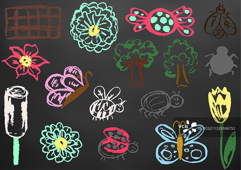 孩子们用彩色粉笔在黑板上画图片素材