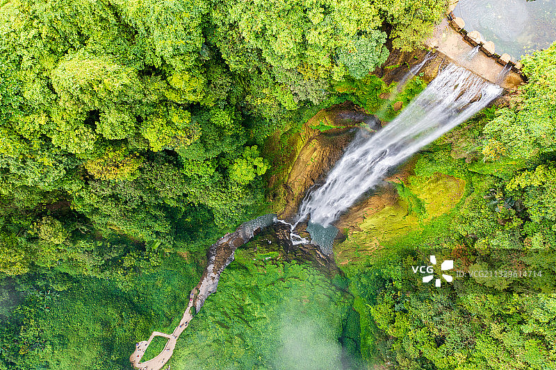 广西靖西通灵大峡谷瀑布图片素材