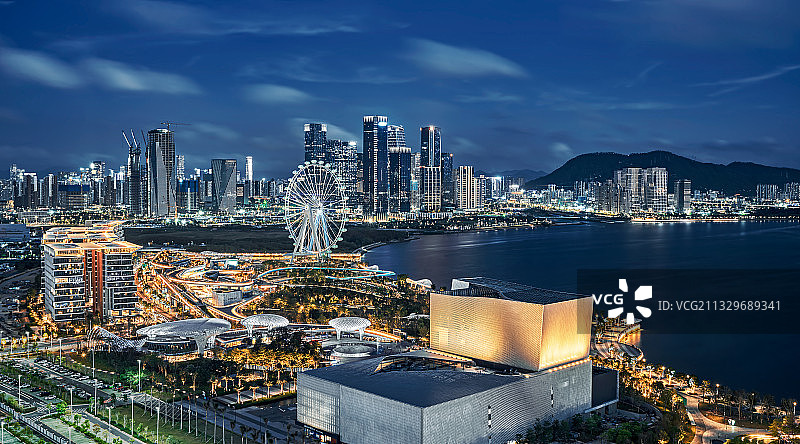 深圳宝安区前海湾夜景图片素材
