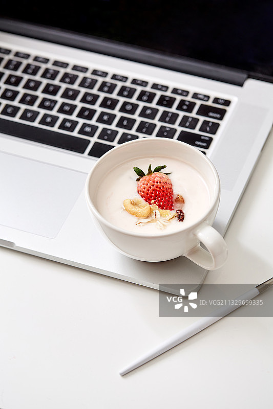 办公室营养早餐图片素材