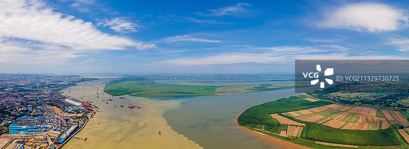 江湖口，长江与洞庭湖交汇处，地名城陵矶三江口，湖南湖北交界处图片素材