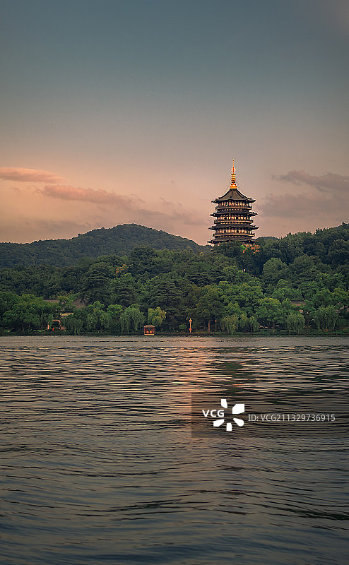 雷峰夕照图片素材