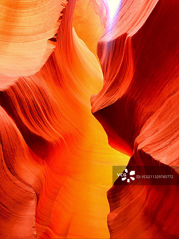 流畅的线条图片素材