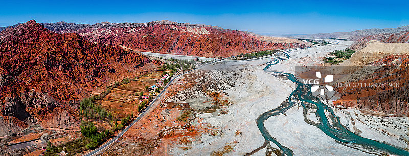 新疆阿克陶县红河谷航拍图片素材