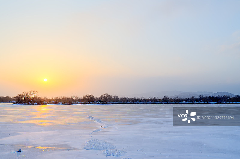 圆明园福海的冰面图片素材