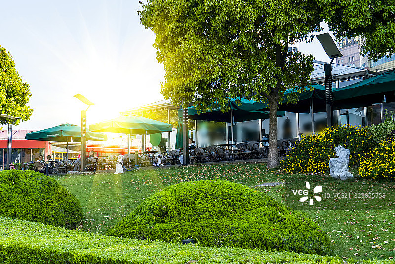 户外露天咖啡吧街景图片素材